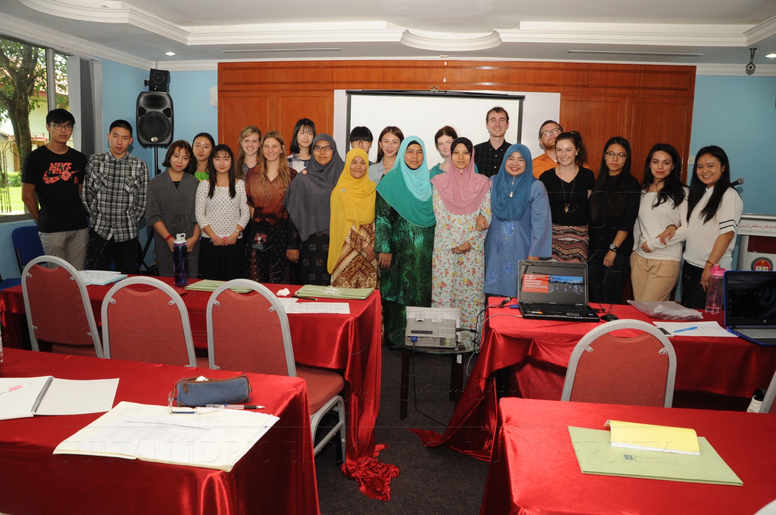 PRO16 17 antarabangsa HAS 0185